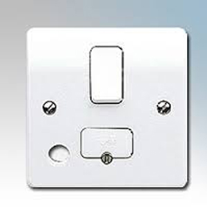 MK K1030WHI Conn Unit Sw Fused FO